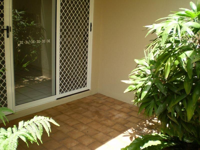 203 Mayers Street, Cairns QLD 4870