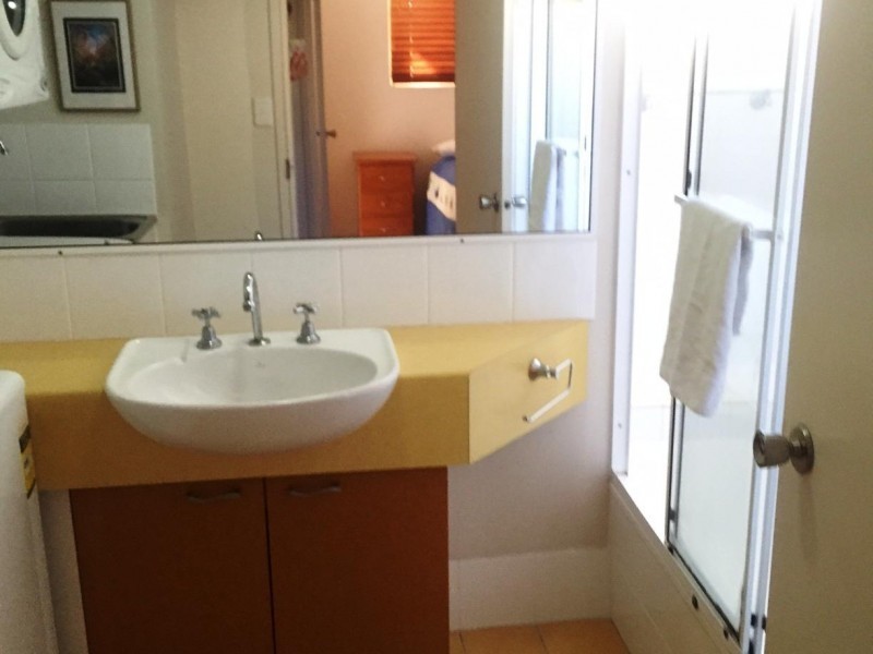 42 Duringan Street, Currumbin QLD 4223