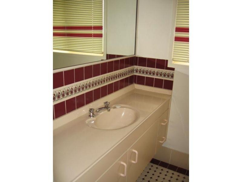 13 Bailey Street, Collingwood Park QLD 4301