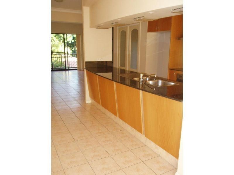 85 Palm Meadows Drive, Carrara QLD 4211