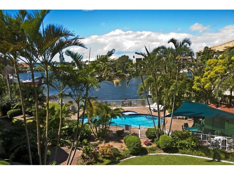 52/22 Jennifer Avenue, Runaway Bay QLD 4216