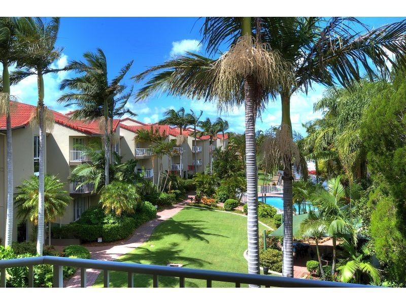 52/22 Jennifer Avenue, Runaway Bay QLD 4216