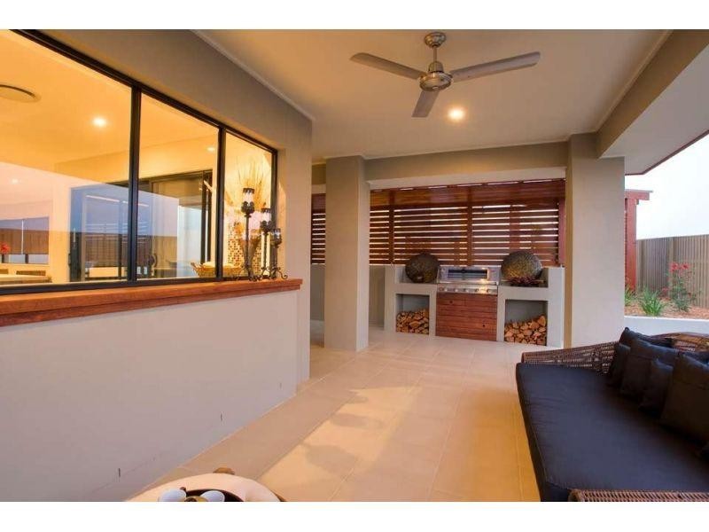 35 Forrestal Circuit, North Lakes QLD 4509