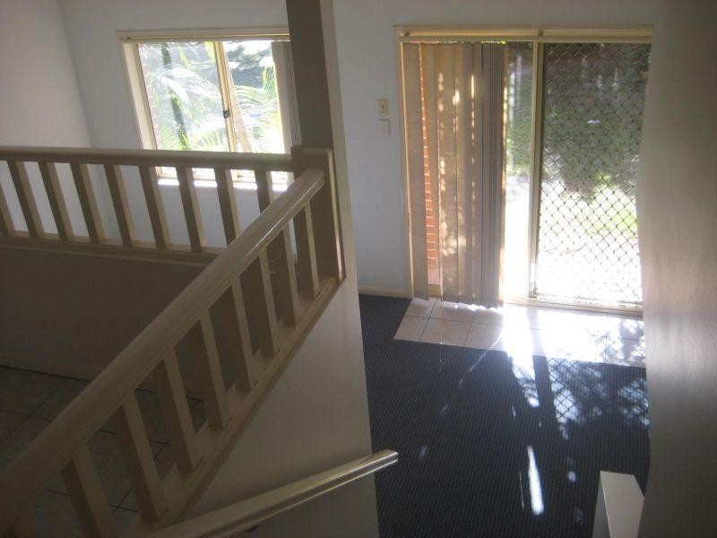 100 Racecourse Road, Bundall QLD 4217