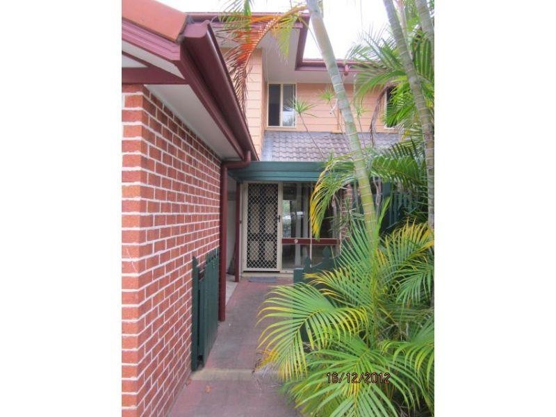 100 Racecourse Road, Bundall QLD 4217