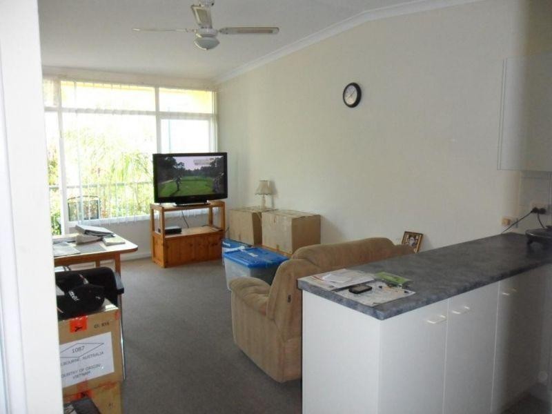 21/3 Redondo Avenue, Miami QLD 4220