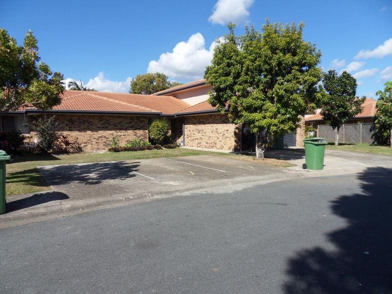 11 Waterford Court, Bundall QLD 4217