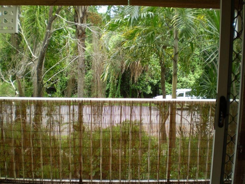 Unit 8/203 Mayers Street, Cairns QLD 4870
