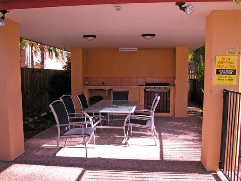 5/3 Millers Drive, Tugun QLD 4224