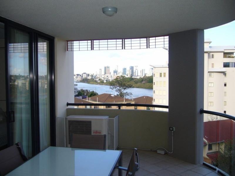 9 Sylvan Road, Toowong QLD 4066