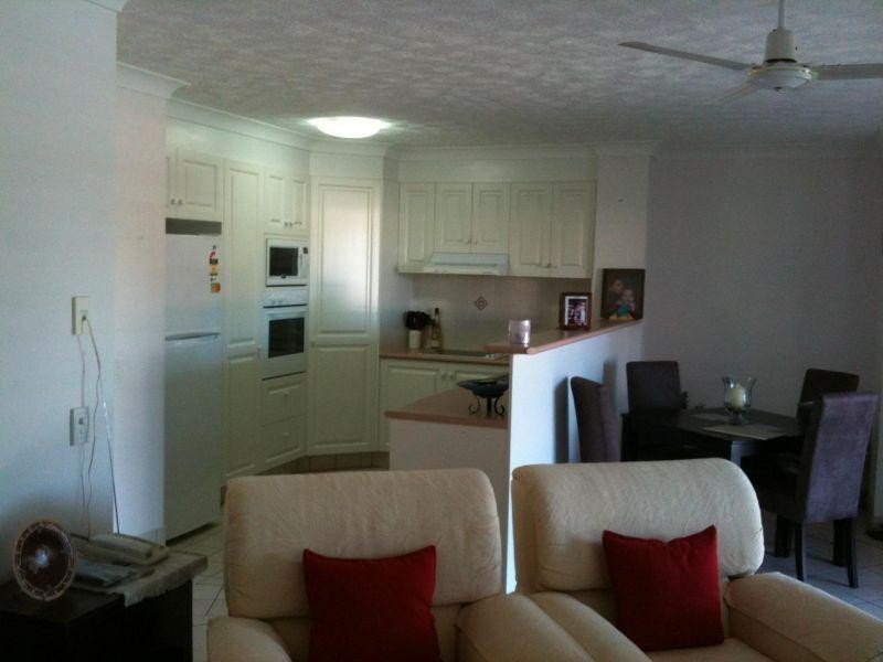 36 ALEXANDRA, Broadbeach QLD 4218