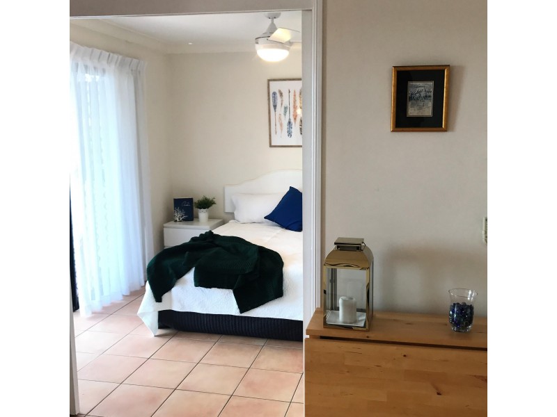 15/12 Paradise Island, Surfers Paradise QLD 4217