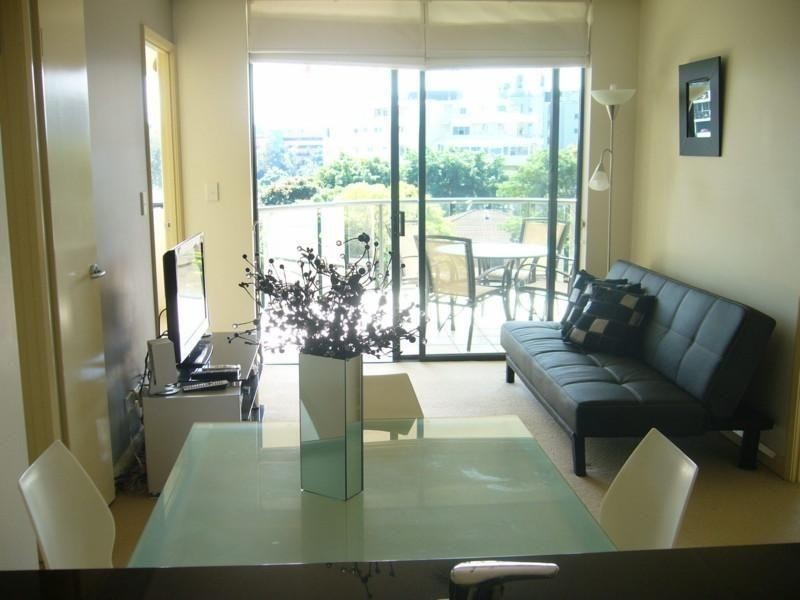 9 Sylvan Road, Toowong QLD 4066