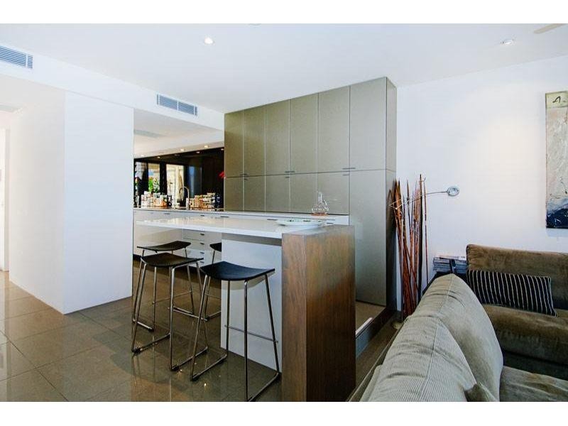 81 Boykambil Esplanade, Hope Island QLD 4212