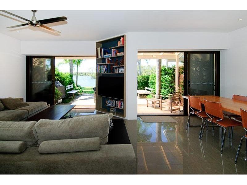 81 Boykambil Esplanade, Hope Island QLD 4212