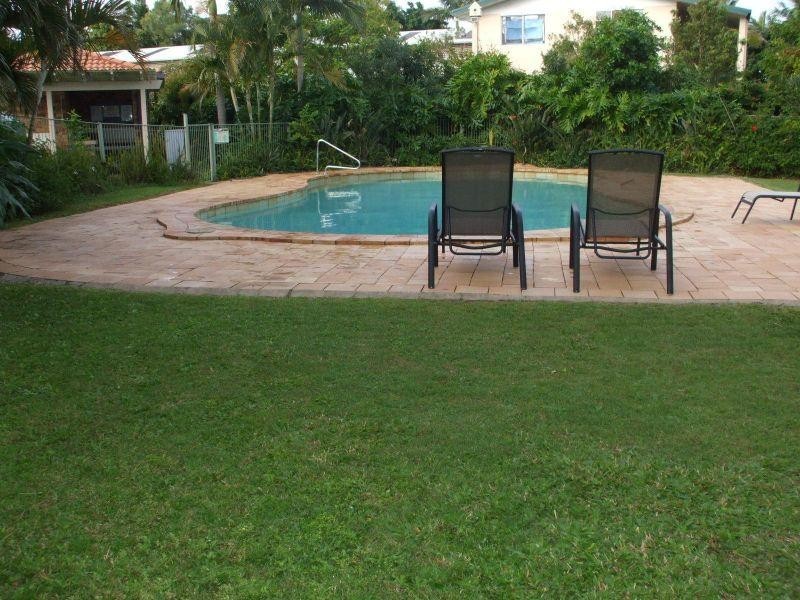 11 Waterford Court, Bundall QLD 4217