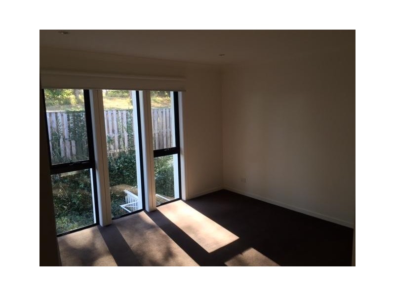 48 Easthill Drive, Robina QLD 4226