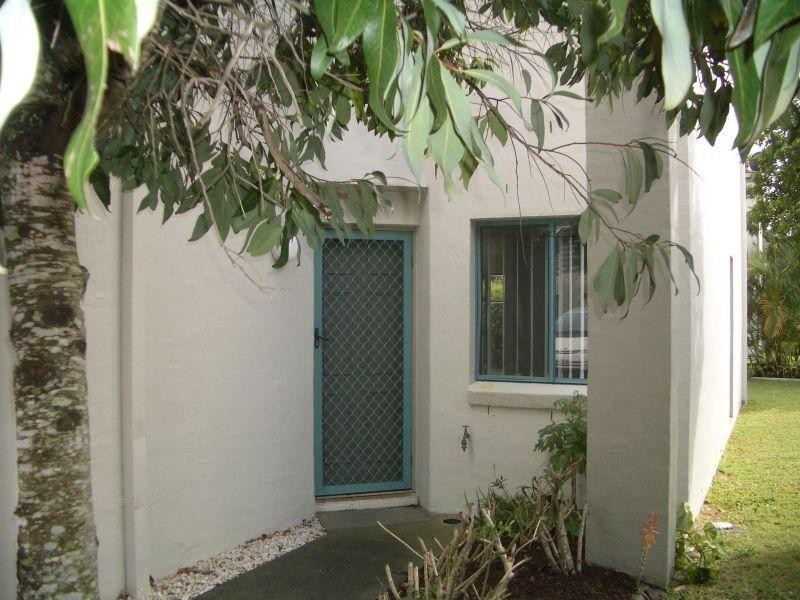 Lodge 4 Unit 9/87-91   Heeb Street, Ashmore QLD 4214