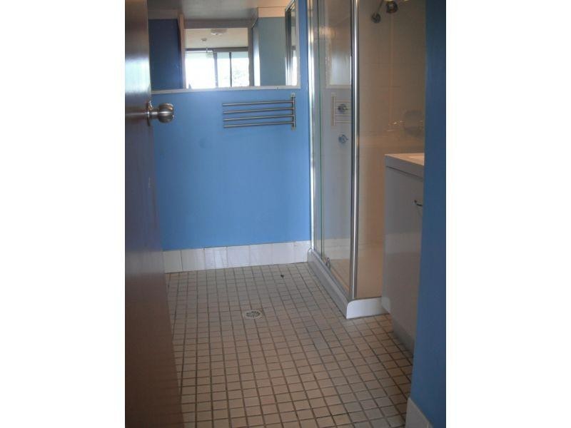 11-13 Fairway Drive, Clear Island Waters QLD 4226