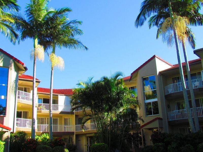 22 Jennifer Avenue, Runaway Bay QLD 4216