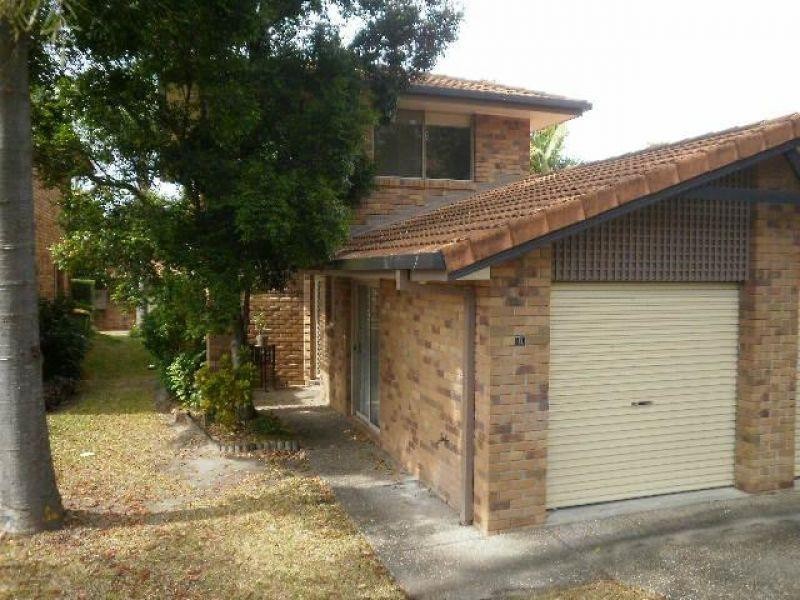 461 Pine Ridge Road, Runaway Bay QLD 4216