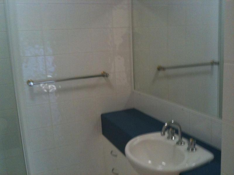 34 Albicore Street, Mermaid Waters QLD 4218