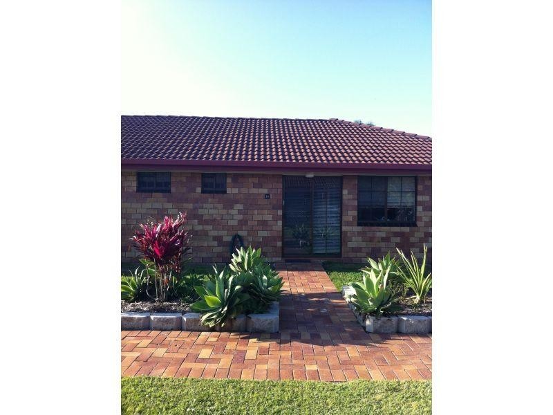 Unit  16/12 Landau Court, Miami QLD 4220