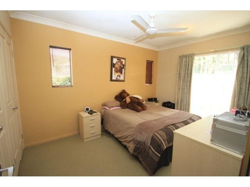 111/1 Sauvignon Parade, Upper Coomera QLD 4209