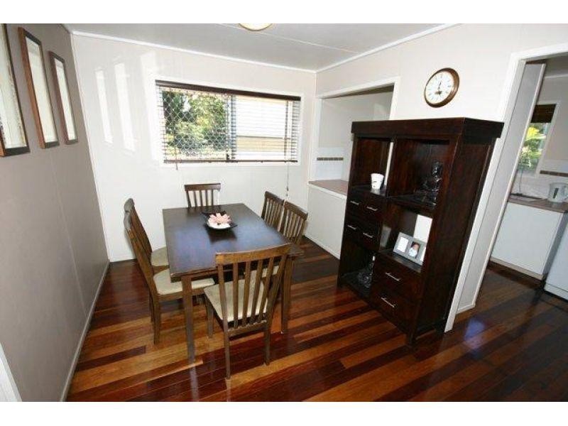 4 Kyeemagh Court, Southport QLD 4215