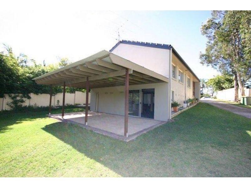 4 Kyeemagh Court, Southport QLD 4215