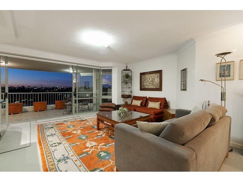 72 Macquarie Street, St Lucia QLD 4067