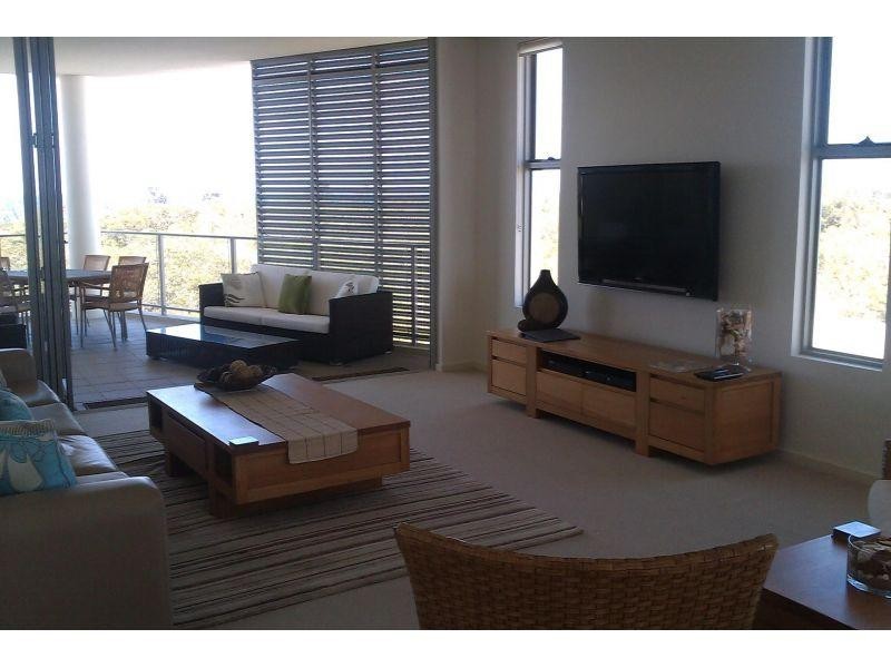 2 Seaward Lane, Marcoola QLD 4564