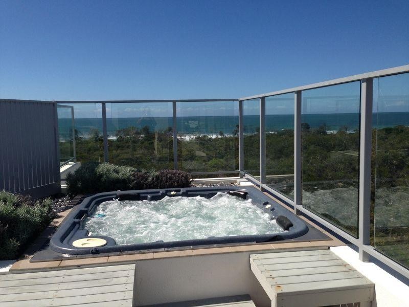 2 Seaward Lane, Marcoola QLD 4564