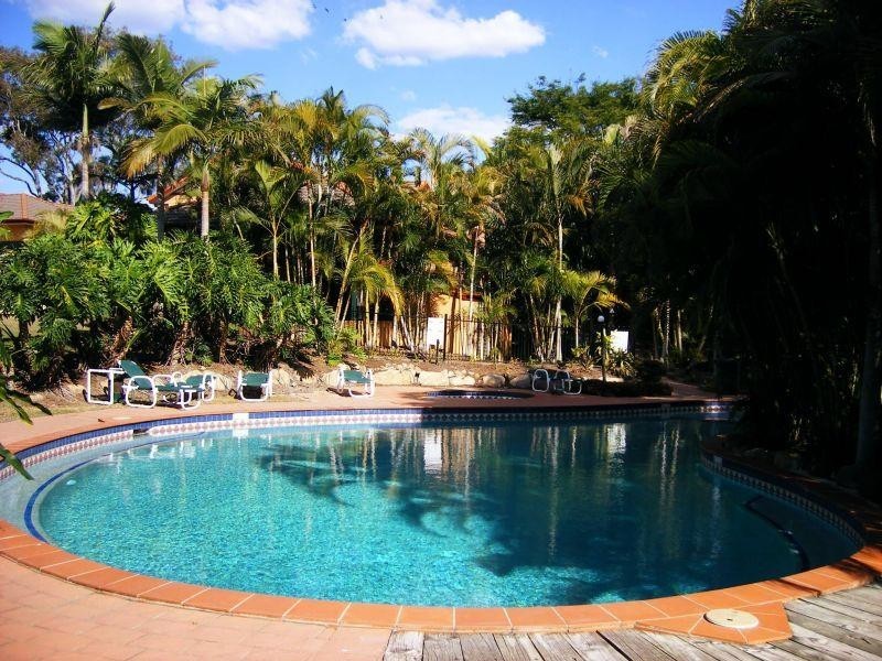 100 Racecourse Road, Bundall QLD 4217