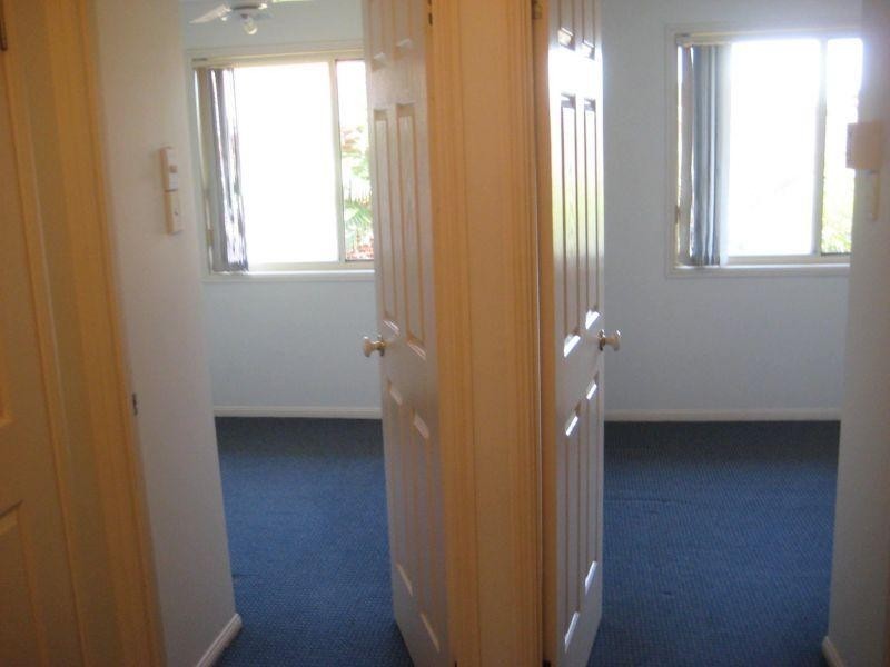 100 Racecourse Road, Bundall QLD 4217