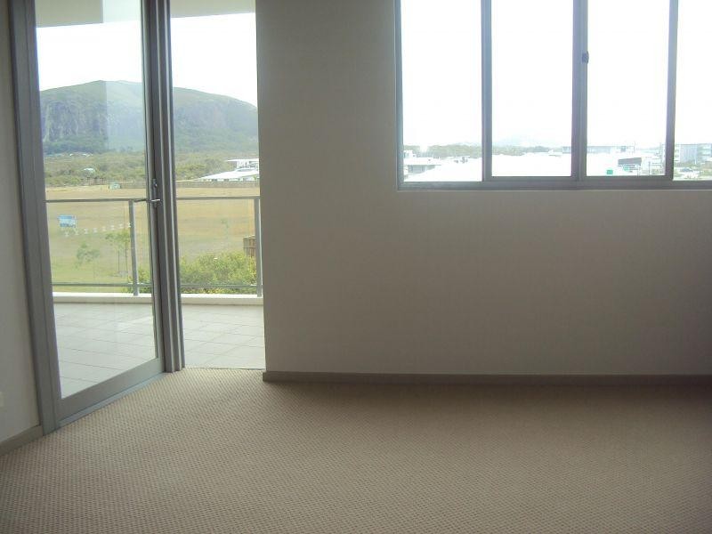 2 Seaward Lane, Marcoola QLD 4564