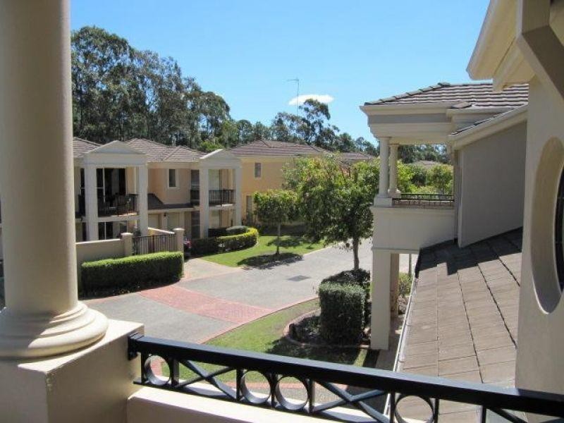 433  Brisbane Road, Arundel QLD 4214