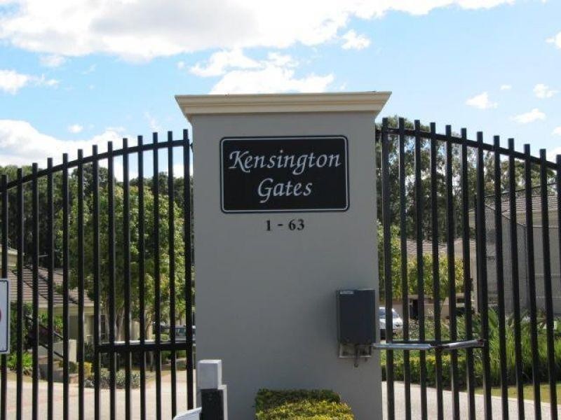 433  Brisbane Road, Arundel QLD 4214