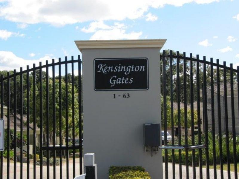 433  Brisbane Road, Arundel QLD 4214