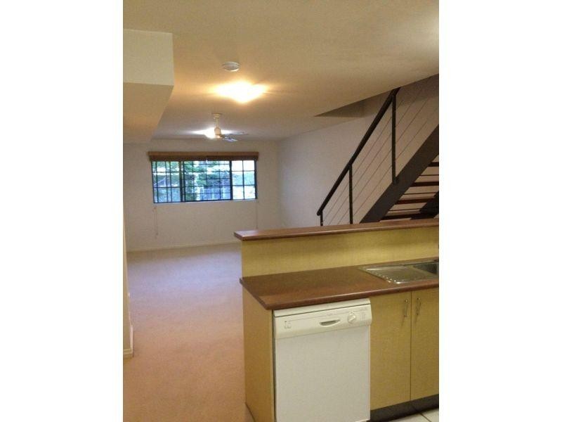 19/75 Welsby Street, New Farm QLD 4005