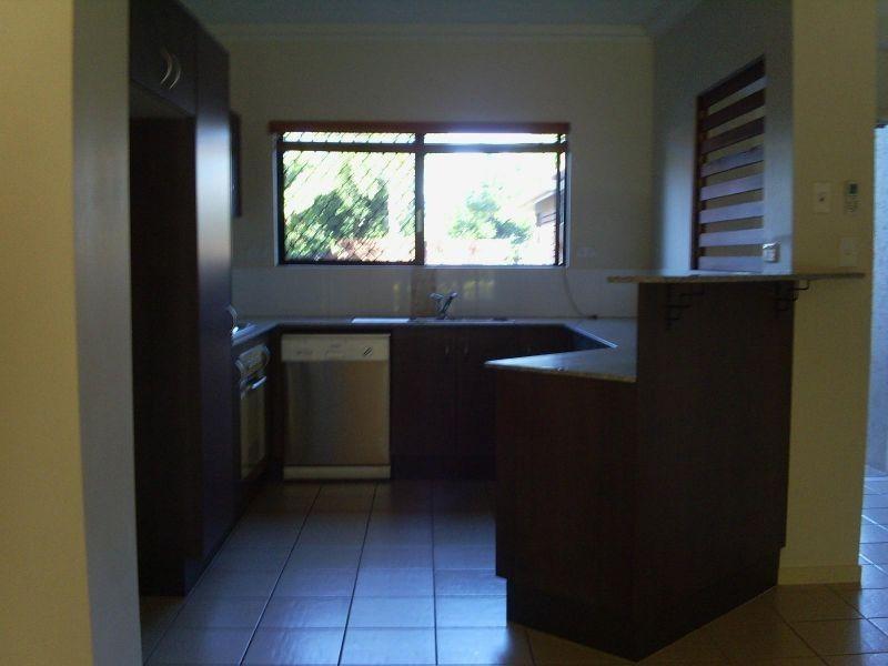 217/217/2 Rigg Street, Woree QLD 4868