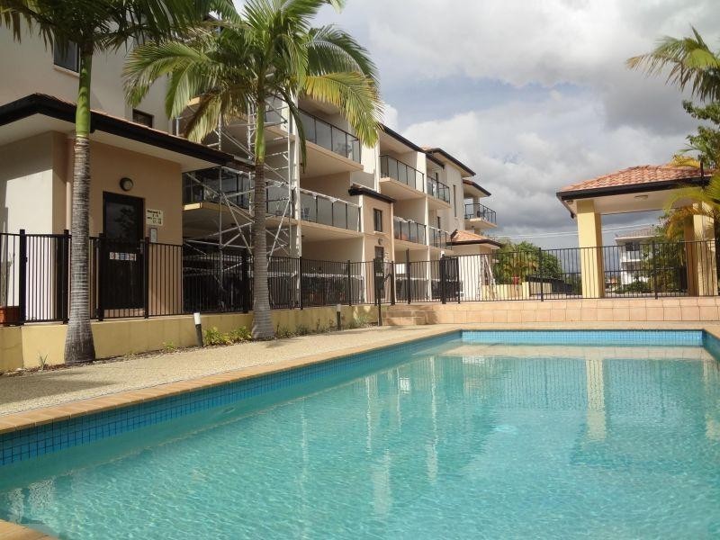 2 bedder/8 Lloyd Street, Southport QLD 4215