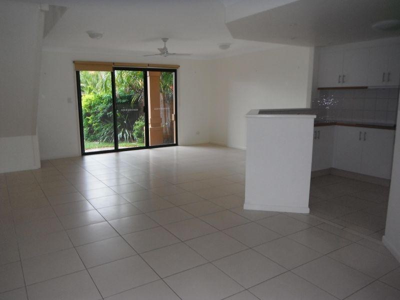 125 Hansford Road, Coombabah QLD 4216