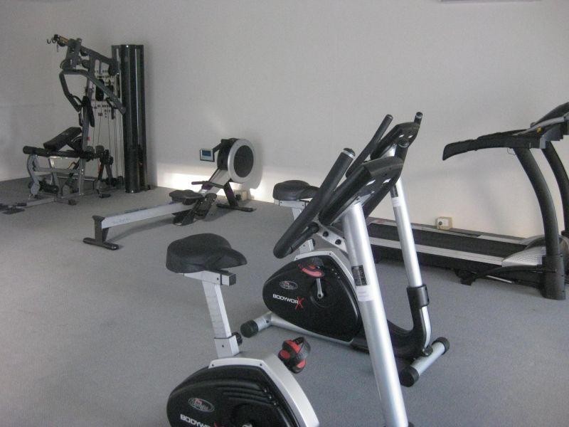 24 Allwood Street, Indooroopilly QLD 4068