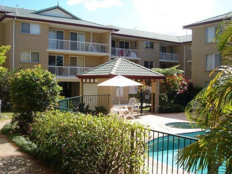 16-22 Whitby Street, Southport QLD 4215