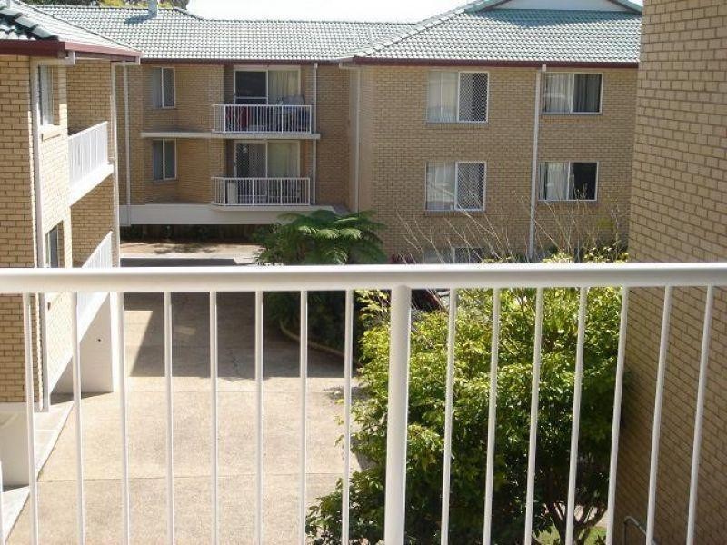 16-22 Whitby Street, Southport QLD 4215
