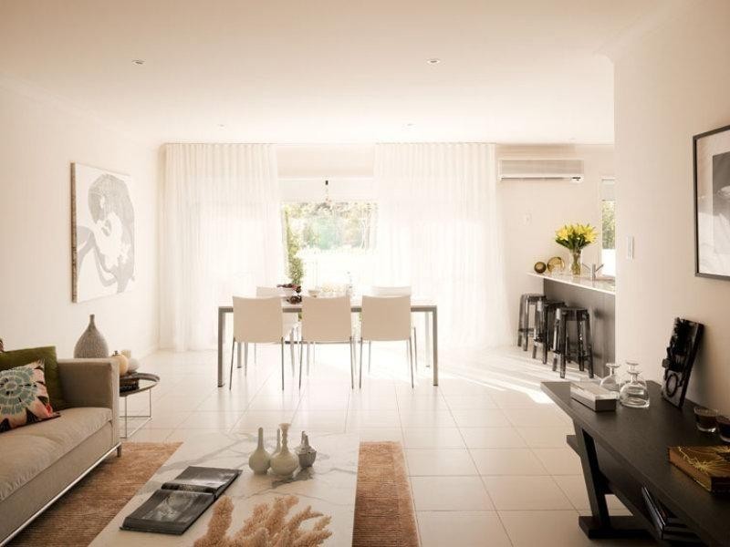 2 Inland Drive, Tugun QLD 4224