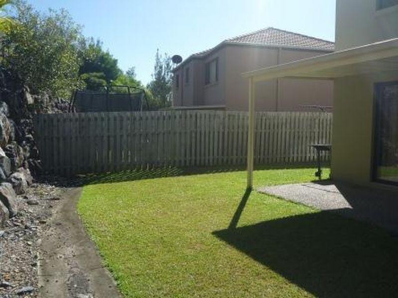 13 Hervey Street, Pacific Pines QLD 4211