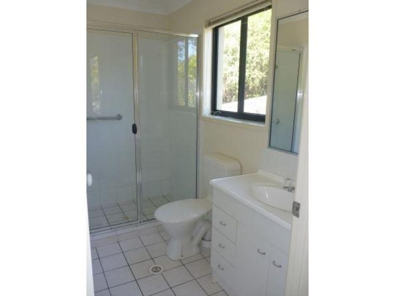 13 Hervey Street, Pacific Pines QLD 4211
