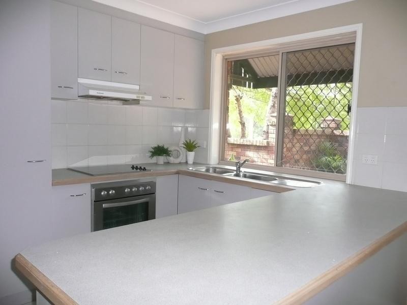 41 Bleasby Road, Eight Mile Plains QLD 4113